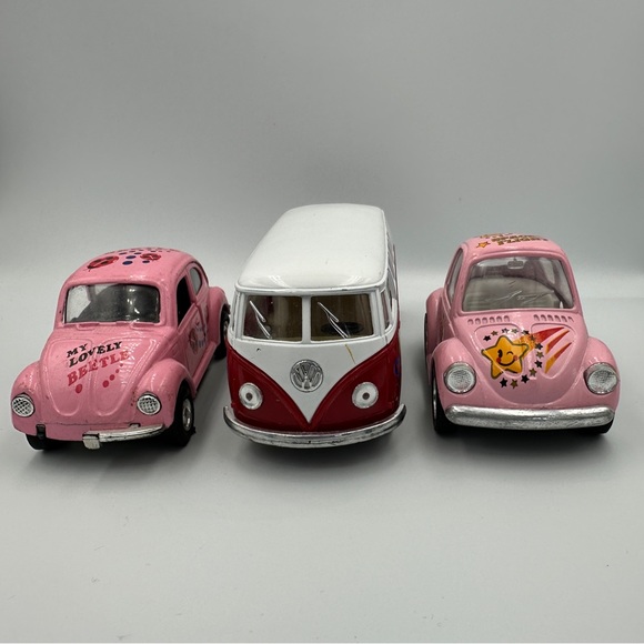 Lot of 3 vintage style Volkswagen - Beetle  - Van - Bus  toy vehicles - Picture 3 of 16